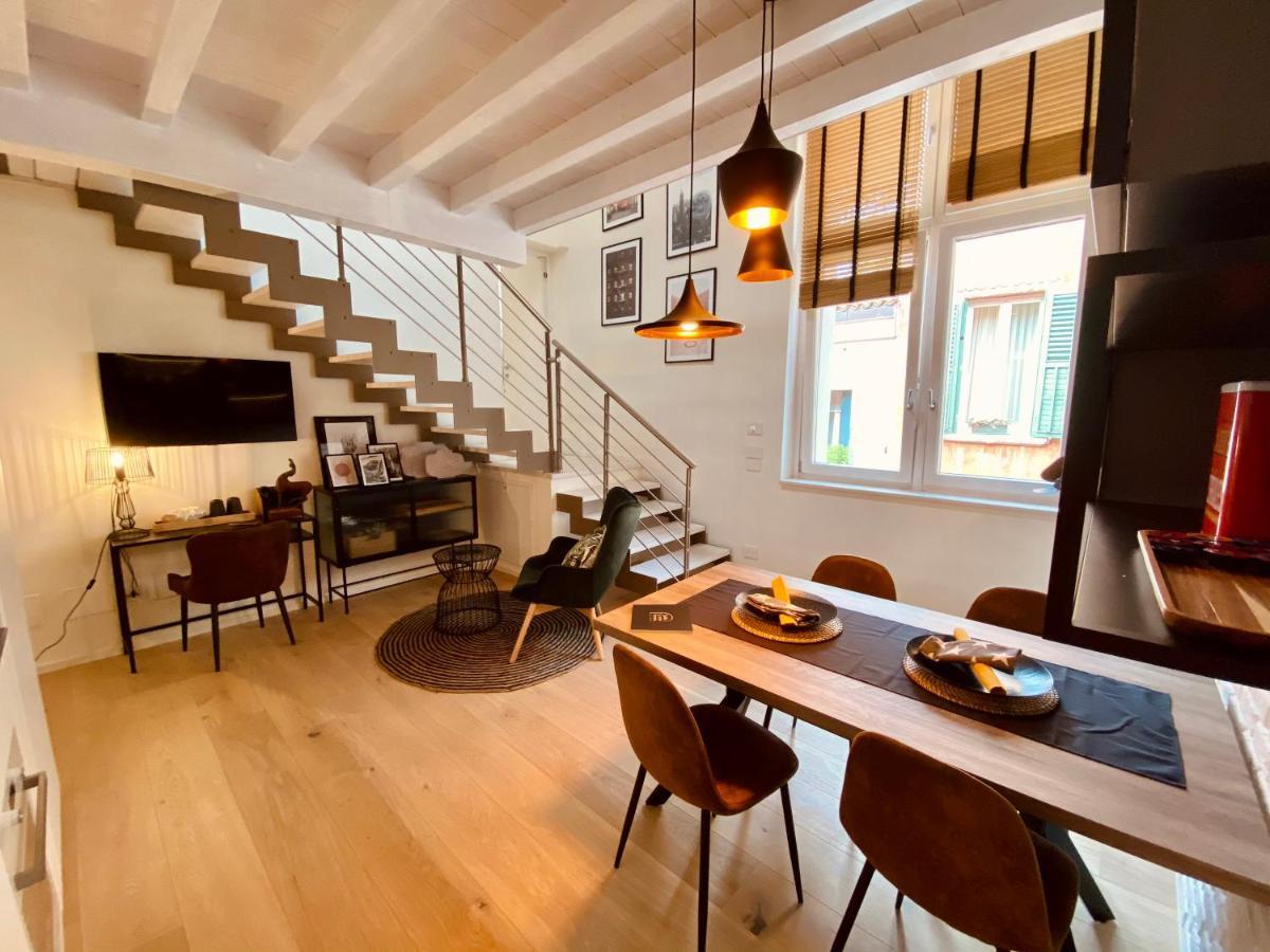 Volto Corte Farina Apartments - Luxury Lofts Vérone Extérieur photo