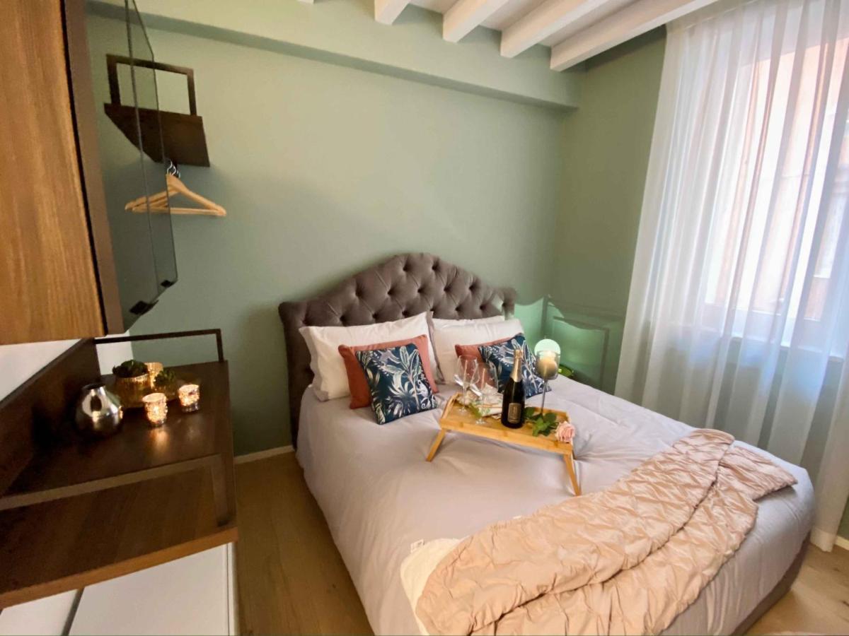 Volto Corte Farina Apartments - Luxury Lofts Vérone Extérieur photo